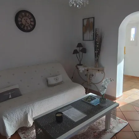 Apartment Sejour *